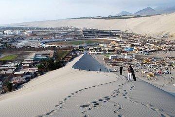 Sandboarding in Salaverry Trujillo