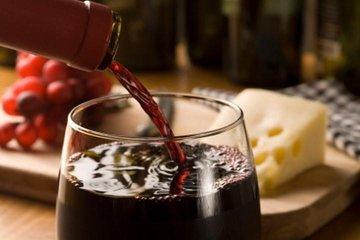 Wine Tour and Olive Tasting- Small Group Tour