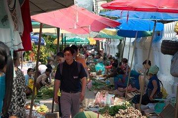 Luang Prabang Local Life Full-Day Private Tour (L)