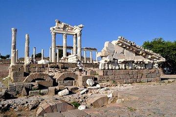 Private Pergamum Ancient City Tour From Kusadasi