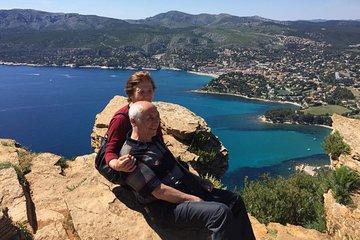 Aix en Provence, Marseille & Cassis Private Tour in Minivan