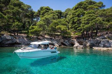 New Merry Fisher 795 - Private Customized Boat Tour
