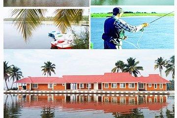 Aqua Tourism With Kerala Seafood Lunch