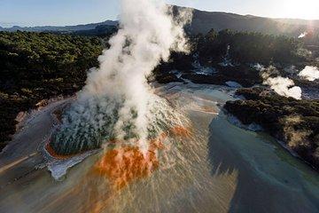 Wai-O-Tapu Thermal Wonderland, Rotorua, New Zealand