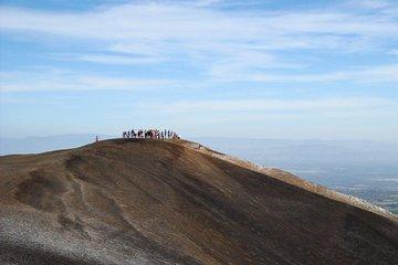 Corinto Shore Excursion: Private Hiking Cerro Negro Volcano Tour