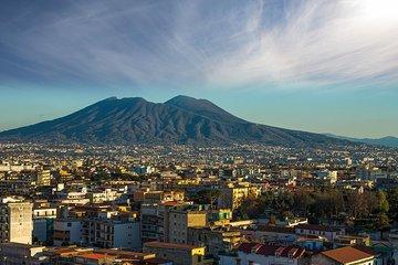 Private Transfer from Praiano to Naples, Door-to-door, English-speaking driver
