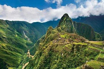Machupicchu circuito-3 & Waynapicchu entrance ticket (morning)