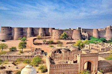 Derawar Fort Tour