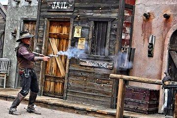 Gunfight Show Old Tombstone