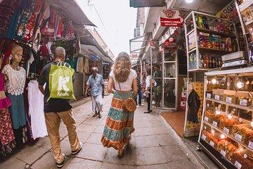 All inclusive - Private & Custom Kandy tour from Bentota and Beruwela