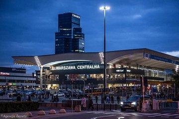 Private Warsaw Railway Station Round Trip Transfer