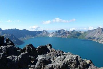 4-Day Private Tour Combo Package of Changbai Mountain with Accommodation