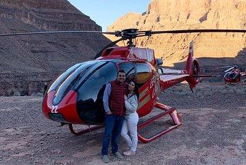 Grand Canyon Tour In Spanish With Helicopter