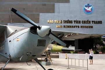 War Remnants Museum and Cu Chi Tunnels Full-Day Private Tour