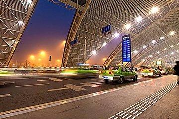 Private Chengdu International Airport Departure Transfer from City Hotels