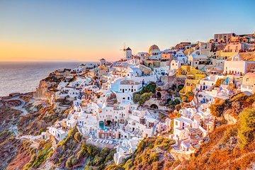 Enjoy the most popular destinations of Santorini Private half-day tour