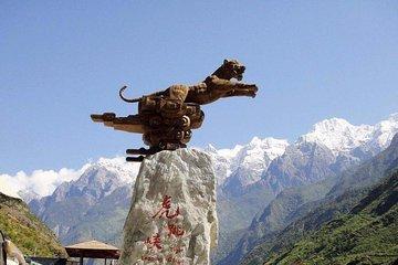 3-Days Private Lijiang Tour:Old towns,Snow mountain,Tiger Leaping Gorge and Show
