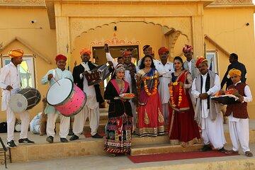 Camel Safari With Sunset Cultural Program