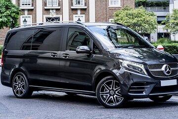 Private Transfer: Toulouse to Toulouse Airport TLS by Luxury Van