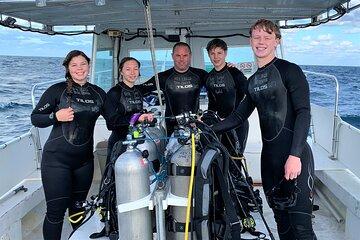 Discover Scuba Diving Course Pool Training Session in Key Largo.