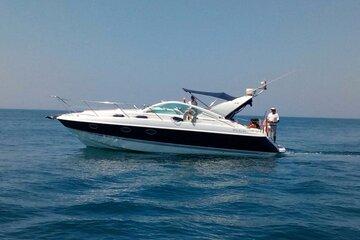 Full-Day Exclusive Boat Cruise with Drinks and Nibbles