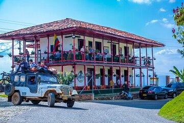 4-Day Private Tour Pedaling Through Coffee Cultural Landscape