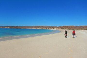 Cape Range National Park Full-Day Trekking Adventure