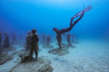 Freediving at Museum Atlantico