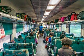 All Inclusive Taj Mahal Day Trip from Delhi by Gatimaan Train