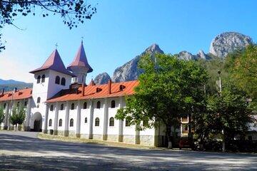 CJ06 - Alba Iulia’s Fortress & Râmeț’s Spiritual Beauty