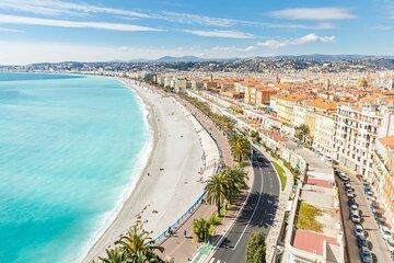 Full-day private discovery of the city of Nice from Aix en Provence