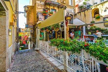White lotus tour - Transfer and guide from Catania