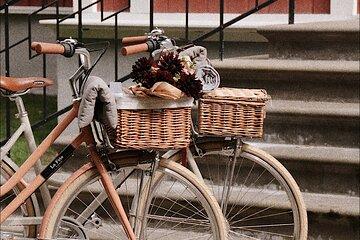Bicycle Tour with picnic meal in Sigulda