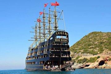 Big Kral Legend Boat Tour with Drinks, BBQ Lunch & Transfer