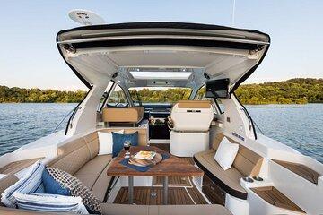 Yacht Party Grill & Chill - Up to 8 people Incl. Newcastle, ON