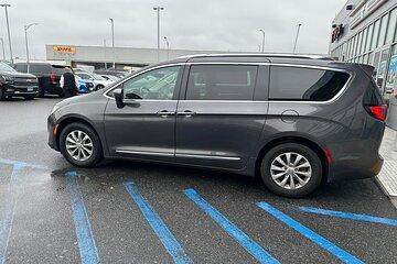 Bozeman Airport (BZN) to Gardiner - Round-Trip Private Transfer