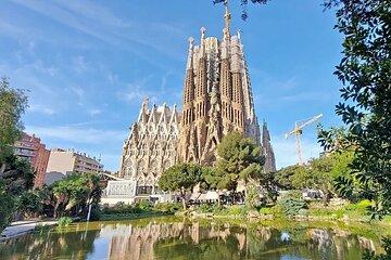 Private 4 Hours Sightseeing Tour in Barcelona