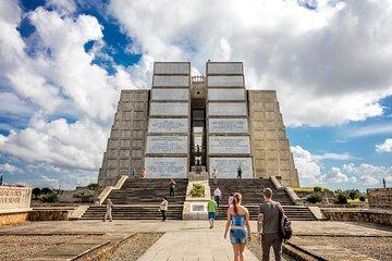 Full Day Tour to Santo Domingo from Punta Cana with Lunch