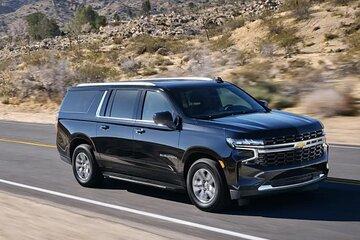 Arrival Transfer from Milwaukee Airport MKE to Milwaukee by SUV