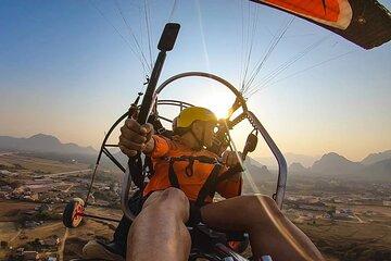 Paramotoring in Vang Vieng