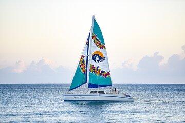 Waikiki Morning Catamaran Turtle Snorkel Sail
