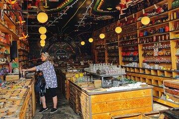 3 Hour Guided Saint-Ouen Flea Market Design Tour