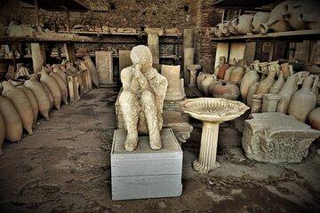 Pompeii Guided Tour from Positano with an Archaeologist