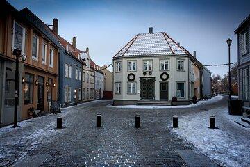 2 Hour City Walk through Trondheim