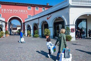 Private Shopping Tour from Verona Hotels to Franciacorta Outlet