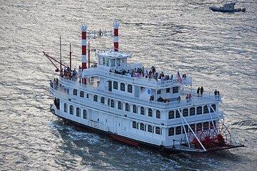NYC Liberty Belle Family Fireworks New Year's Eve Cruise