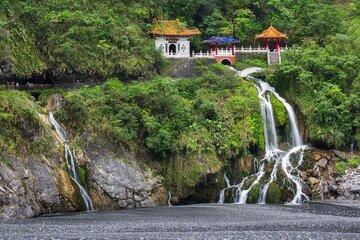 Private Tour Taroko Gorge National Park from Taipei