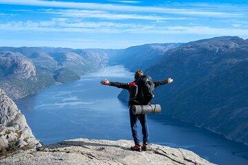 Premium Private Guided Hike to Pulpit Rock