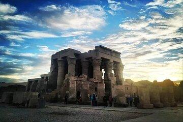 Private Temple Tours in Luxor to Aswan