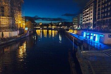 Private Walking Tour Festival of Lights Starting Brandenburger